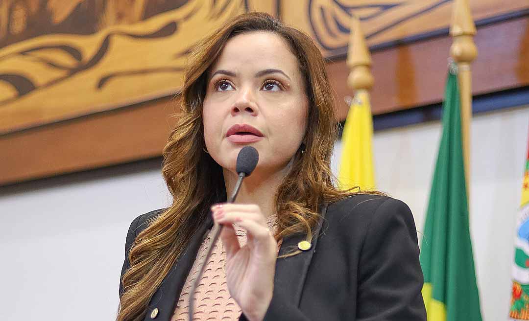 Deputada estadual Dra. Michelle Melo defende fortalecimento da democracia e maior participação feminina na política