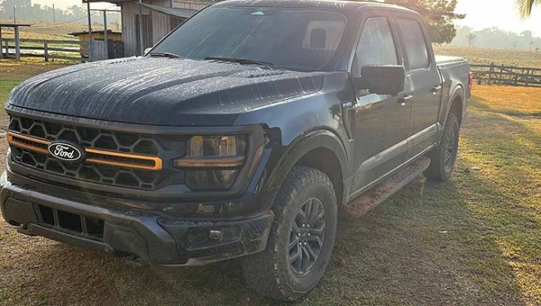 PF cumpre mandados de prisão, buscas e sequestro de mais de R$ 70 milhões contra associação criminosa no Acre