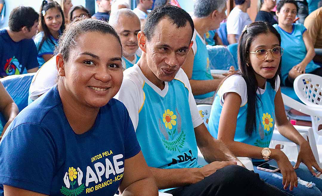 Semana Nacional da Pessoa com Deficiência: Aluna da Apae Rio Branco transforma desafios em conquistas: “Somos protagonistas da nossa história”