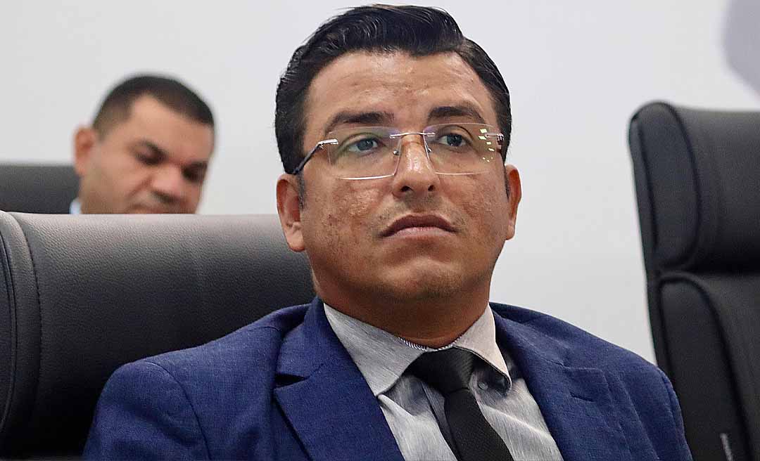 “Precisamos de provas contundentes, não apenas relatos”, afirma vereador Aiache sobre denúncias de assédio moral na RBTrans