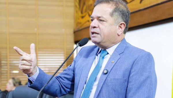 Marcus Cavalcante cobra Ricardo Araújo, do Dnit, quanto a situação da BR-364: o inverno amazônico já está aí’