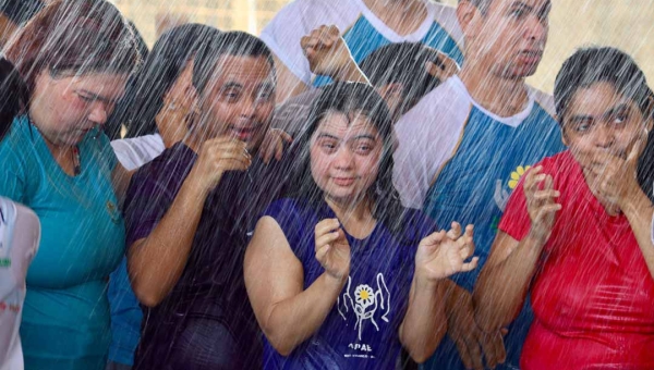 Carreata e banho de mangueira marcam encerramento da Semana Nacional da Pessoa com Deficiência em Rio Branco