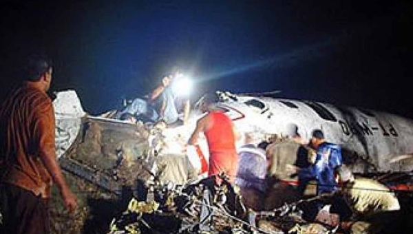 Tragédia aérea da Rico completa 23 anos: acidente matou 23 pessoas a poucos metros do aeroporto de Rio Branco