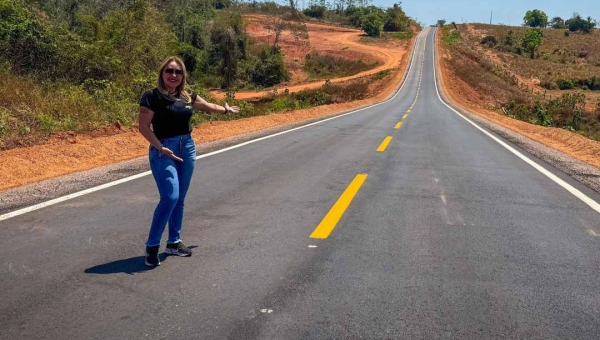 Sula Ximenes na linha de frente das obras
