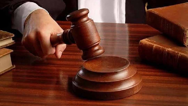 Justiça do Acre condena homem por caluniar padre em redes sociais e grupo de WhatsApp