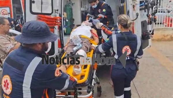 Colisão entre motos deixa homem em estado grave no bairro Novo Calafate, em Rio Branco