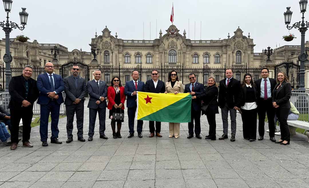 Mailza e Gonzaga participam de reunião com presidente do Peru para tratar de construção de ferrovia e rodovia