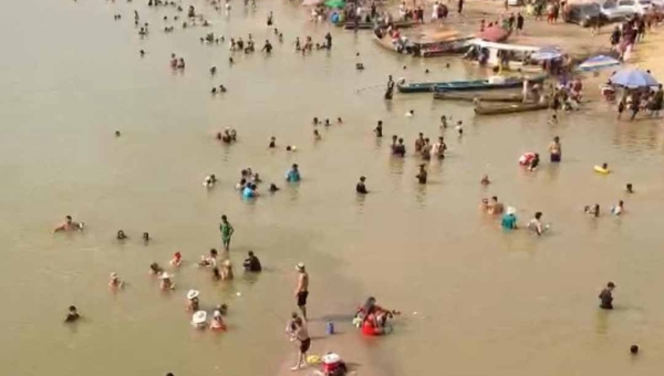 Festival de Praia de Boca do Acre abre em clima de festa e novidades