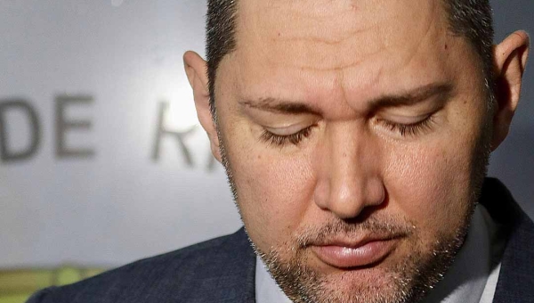 “Outras prioridades!”, diz Joabe Lira ao explicar adiamento de votação sobre afastamento de Clendes Vilas Boas