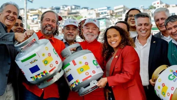 Mais de 114 mil famílias do Acre serão beneficiadas com gás de cozinha de graça