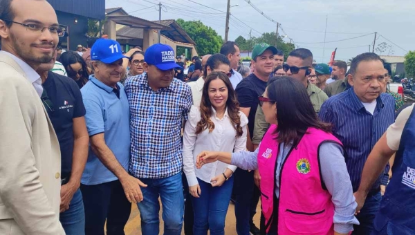 José Bestene prestigia entrega da Estrada da Variante e destaca importância do saneamento para o desenvolvimento
