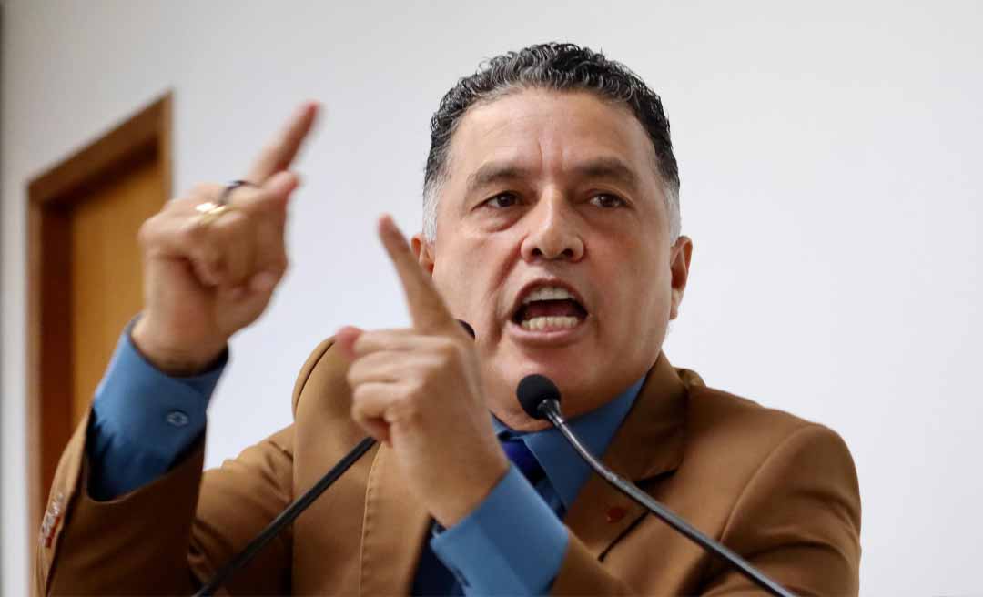 Vereador Eber Machado cobra ações para evitar alagamentos na Baixada da Sobral: “Tenha coragem, prefeito, de olhar nos olhos dessa população”