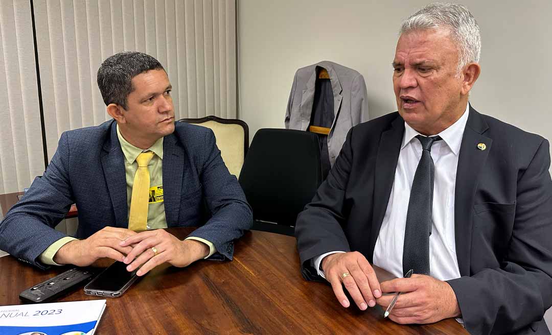 Petecão anuncia pagamento de quase R$ 3 milhões para conclusão da orla em Rodrigues Alves