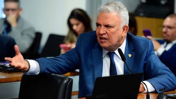 Petecão anuncia quase R$ 1,8 milhão a rampas fluviais em Santa Rosa do Purus e Feijó