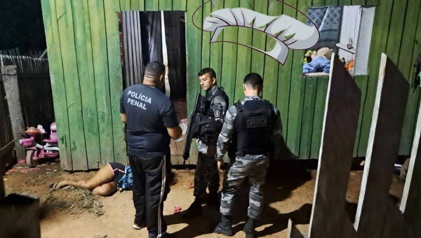 Tragédia no Alto Acre! Casal é morto a tiros dentro de casa em Epitaciolândia; filha de 2 anos é baleada na cabeça