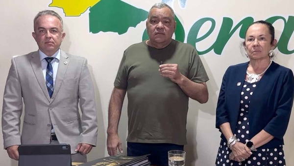 Ex-prefeito Mazinho Serafim vai buscar esclarecimentos junto a CGU sobre recursos de emendas Pix eviadas para Sena Madureira