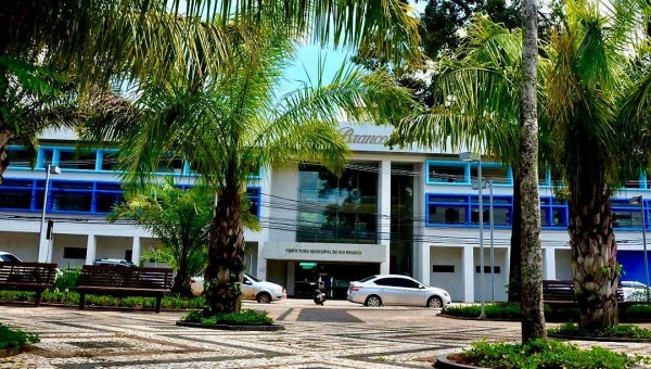 Prefeitura autoriza contratação de empresa por R$ 4,4 milhões para a prestação de serviços terceirizados