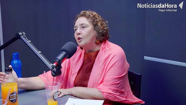 No Papo Informal, Naluh Gouveia diz que não gosta do Flamengo e que torce pelo Botafogo