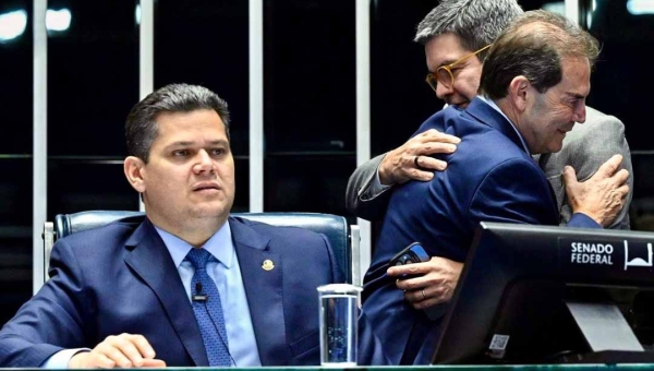 PT e União Brasil celebram avanço da Petrobras na realização de testes operacionais na Foz do Rio Amazonas