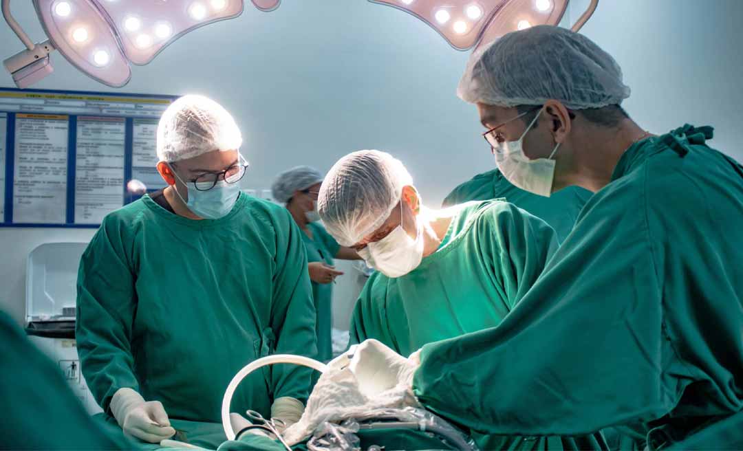 Acre mantém média mensal de 1,2 mil cirurgias eletivas e consolida regularidade da assistência hospitalar