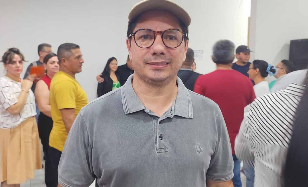 Vereador Denis, de Sena Madureira, diz que se arrepende por ato violento na Câmara e pede perdão