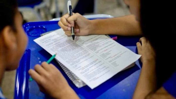Avaliação da Educação Básica mobiliza 35 mil alunos no Acre; provas serão aplicadas durante toda semana