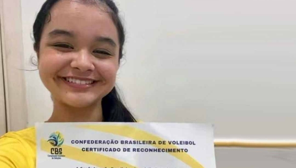 Atleta Feijoense de 12 anos é destaque em competição nacional de vôlei no Rio de Janeiro
