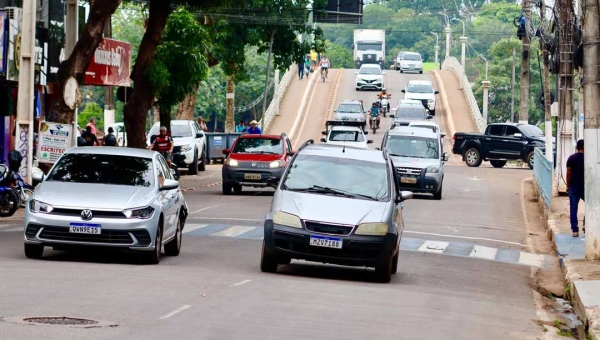 Detran/AC publica edital com nomes de condutores notificados por processo de suspensão do direito de dirigir