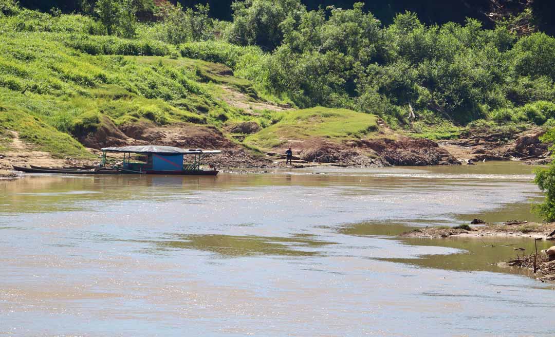 Nível do Rio Acre sobe quase 40 centímetros em 24 horas após fortes chuvas em Rio Branco