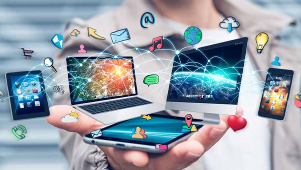 Quem não se comunica...se trumbica