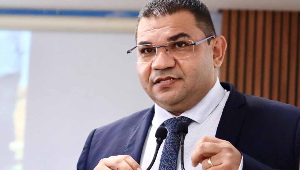 Fábio Araújo comenta encontro de vereadores do MDB com senador Alan Rick: “O diálogo está aberto com todos os pré-candidatos”