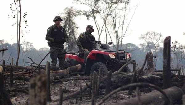 Acre já viveu sob à GLO, com Força Nacional atuando no combate às queimadas