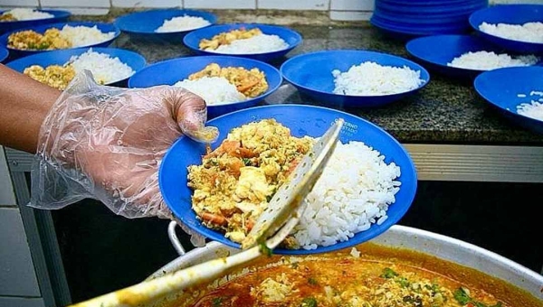 Governo do acre homologa licitação de mais de R$ 42 milhões para fornecimento de alimentos à rede estadual de ensino