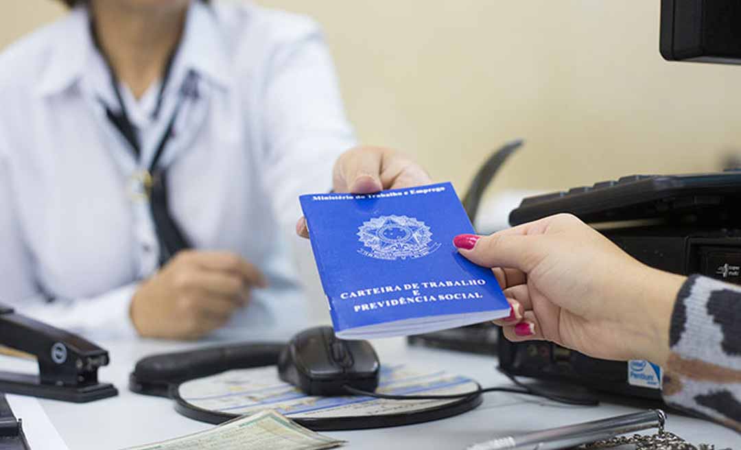 Acre cria 845 empregos formais em setembro, com destaque para serviços e comércio, mostra levantamento