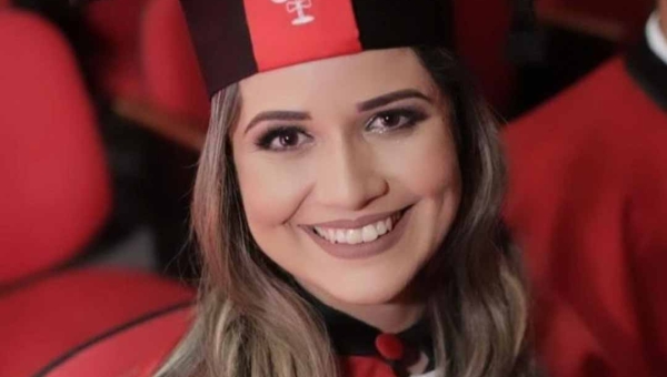 Advogada é detida ao tentar levar drogas para dentro do presídio em Rio Branco