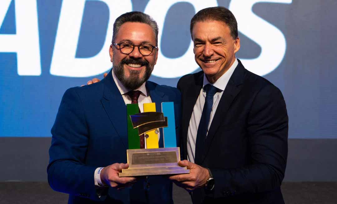 Alan Rick recebe título de “Supermercadista Honorário 2025” e defende derrubada do Veto 35