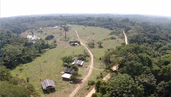 Mais de 32 mil acreanos moram em unidades de conservação sem acesso a serviços básicos como água, esgoto e destinação correta do lixo