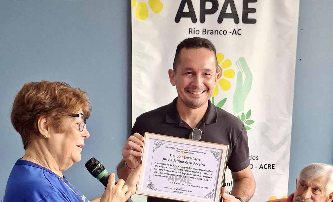 Manhã de emoção e inclusão: APAE de Rio Branco inaugura Escovódromo e Parque Sensorial: “Pessoas que marcaram nossa história”