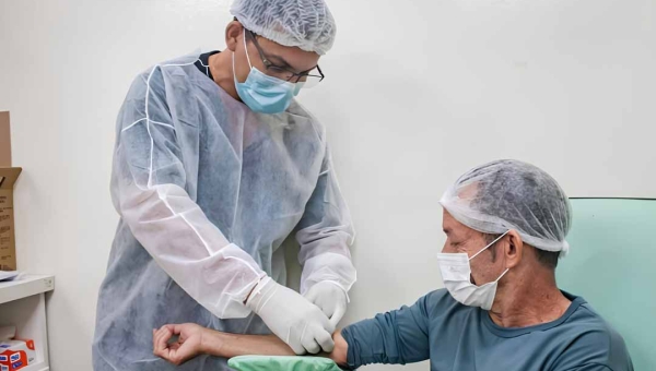 Câncer de próstata pode ter 90% de chance de cura com diagnóstico precoce, afirma urologista