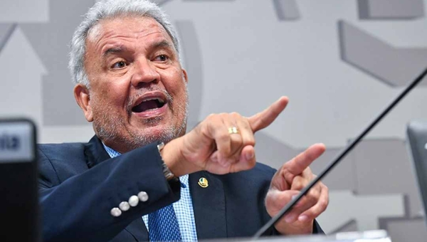 Petecão já havia denunciado no Senado relação ‘arriscada’ entre o Banco Master e o Banco da Amazônia, revela Associação