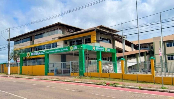 DETRAN/AC divulga lista de motoristas com suspensão ou cassação do direito de dirigir a partir de janeiro de 2026