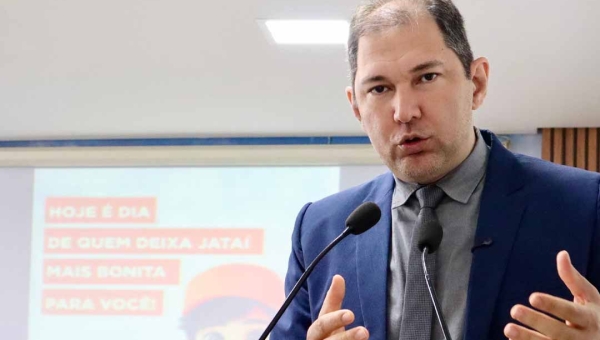 Vereador Joabe Lira apresenta PL que cria Dia Municipal do Gari com feriado em Rio Branco