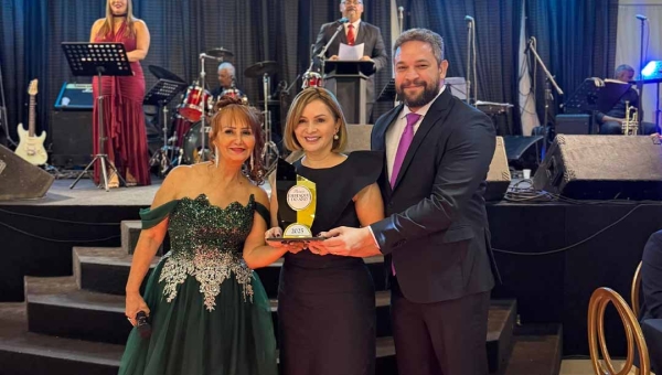 Deputada Socorro Neri é homenageada em duas celebrações de reconhecimento no Acre