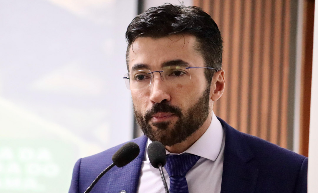 Vereador Zé Lopes denuncia falta de água em bairros da Capital: “Realidade nua e crua que as pessoas vivem aqui em Rio Branco”