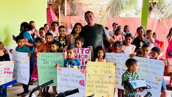 Cartinhas do Tio Pablo transforma sonhos em realidade em comunidades de Sena Madureira