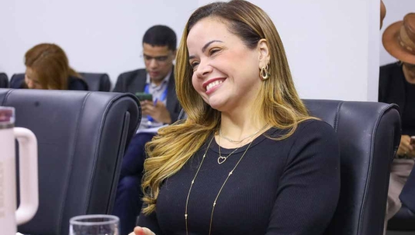 Com atuação firme, deputada Michelle Melo assegura conquistas dos servidores na LOA