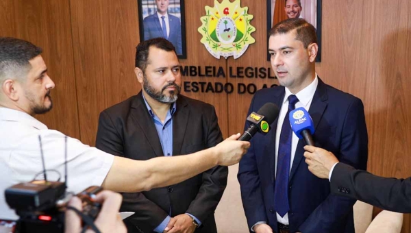 Bem remunerados, Assembleia resolve conceder auxílio de R$ 2,5 mil a servidores efetivos em dezembro