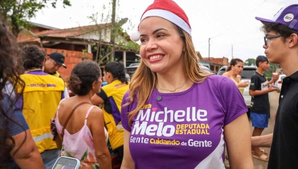 Deputada Dra. Michelle Melo distribui sopa e brinquedos em ação natalina em Rio Branco
