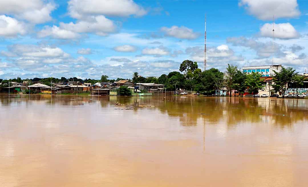 Governo do Acre decreta estado de emergência em Rio Branco e mais quatro municípios por causa das inundações