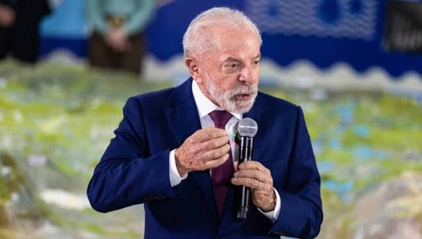 "Substituição do diálogo pelo uso da força compromete a estabilidade global", diz Lula ao condena ação dos EUA na Venezuela